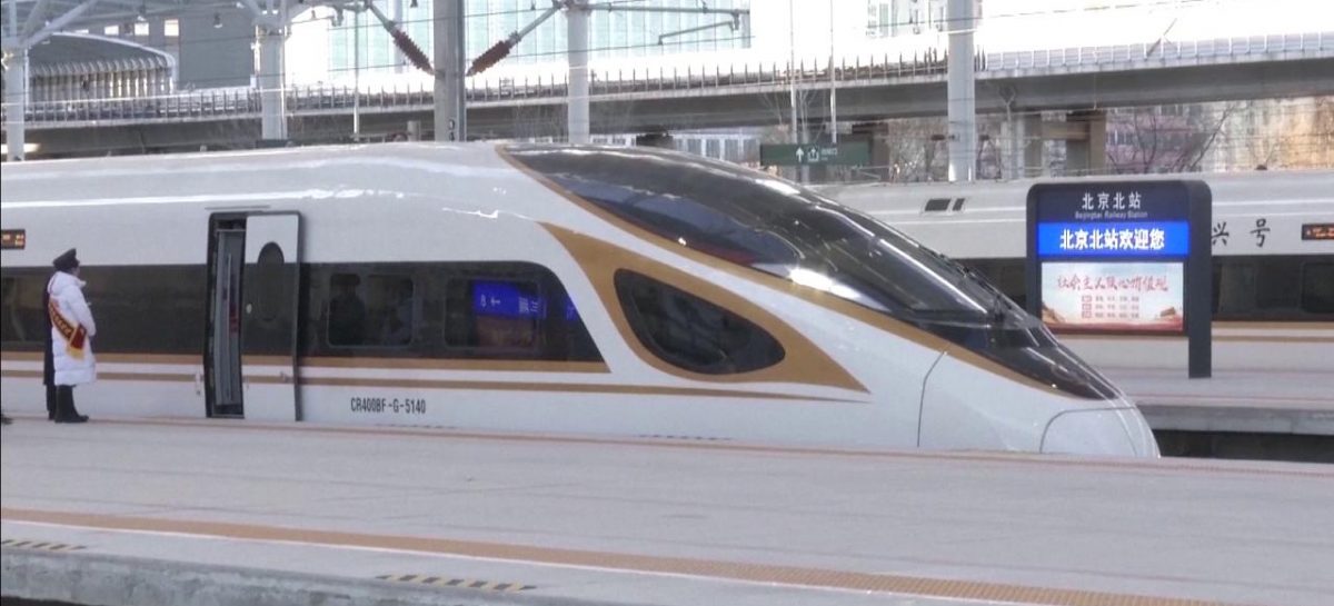Esordio a Pechino per  il treno iper-veloce e senza conducente